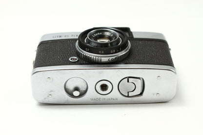 PEN S D.Zuiko 3cm/2.8