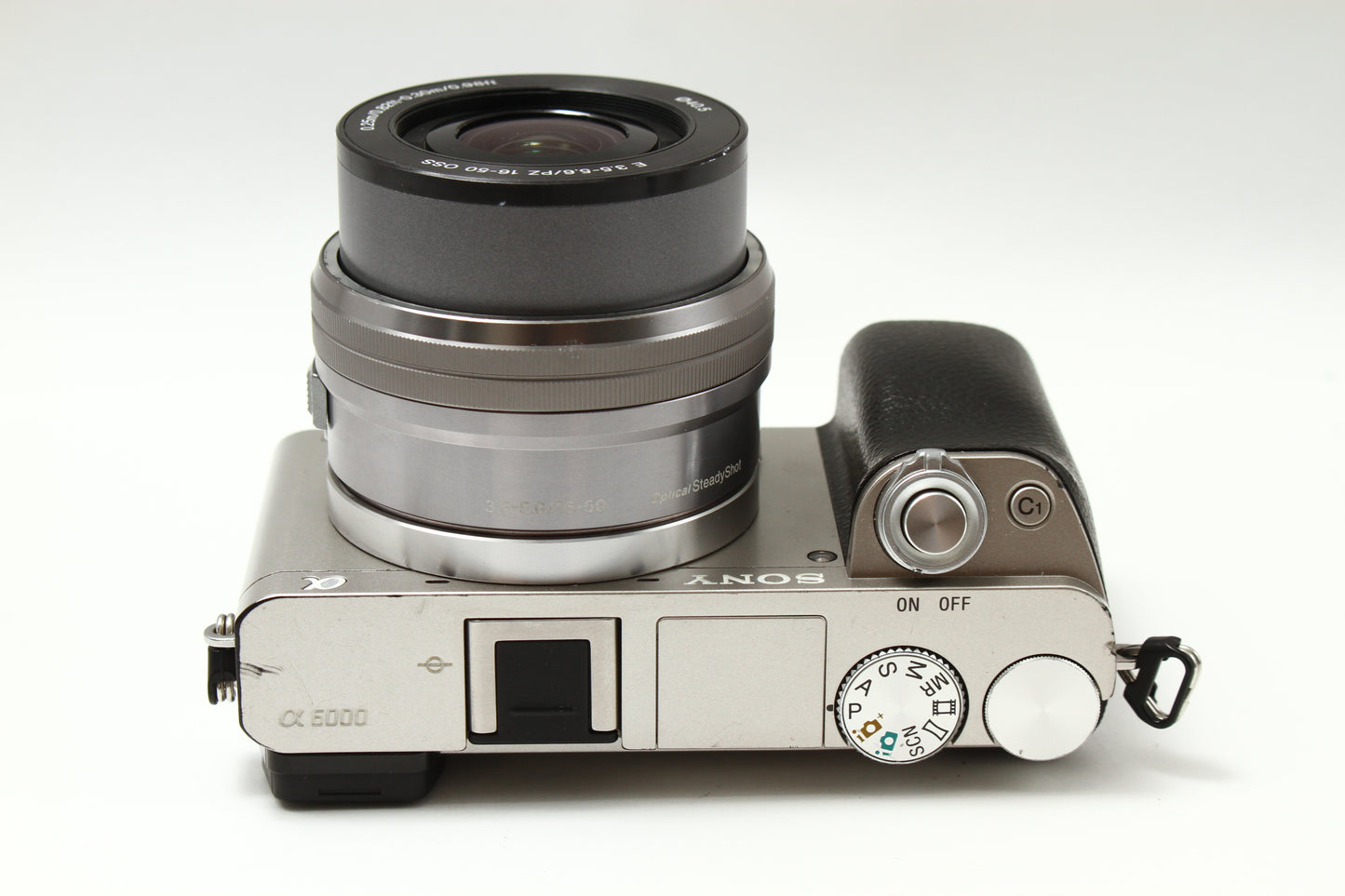 α6000 ILCE-6000 シルバー + PZ 16-50 レンズキット