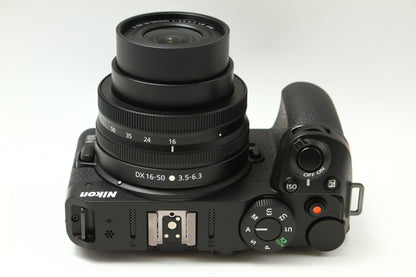 Z30 + Z DX 16-50 VR レンズキット