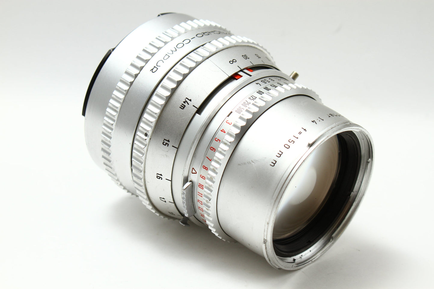 C 150/4 T* シルバー