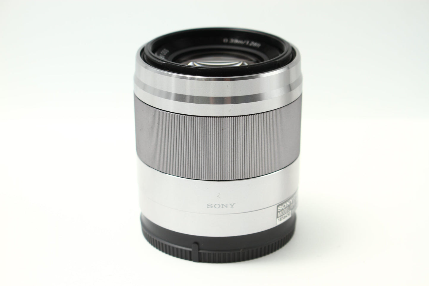 E 50/1.8 OSS シルバー