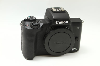 EOS Kiss M2