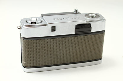 PEN-EE S D.Zuiko 3cm/2.8