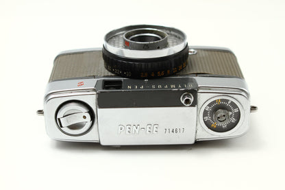 PEN-EE S D.Zuiko 3cm/2.8