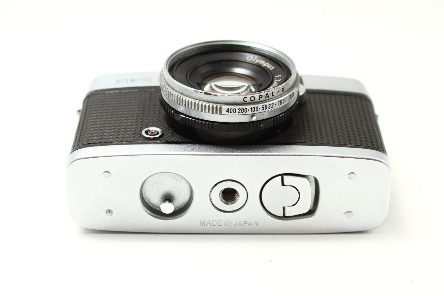 PEN-D F.ZUIKO 32/1.9