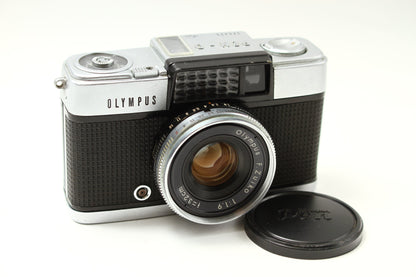 PEN-D F.ZUIKO 32/1.9