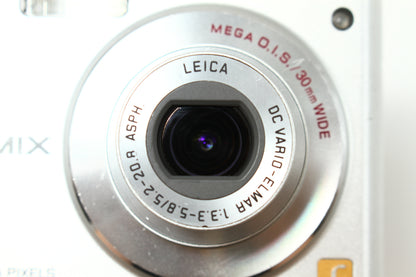 LUMIX DMC-FS20 シルバー