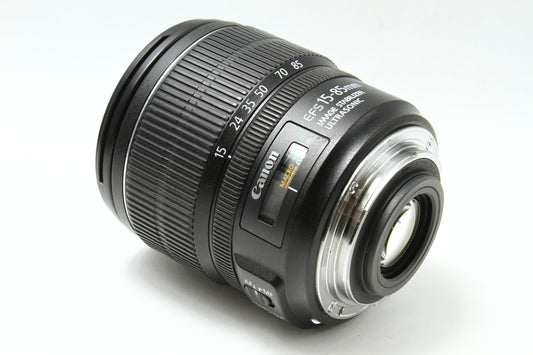 EF-S 15-85/3.5-5.6 IS USM