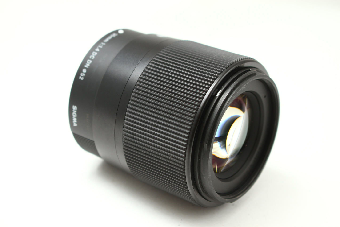 C 30/1.4 DC DN (016:Canon EF-M)