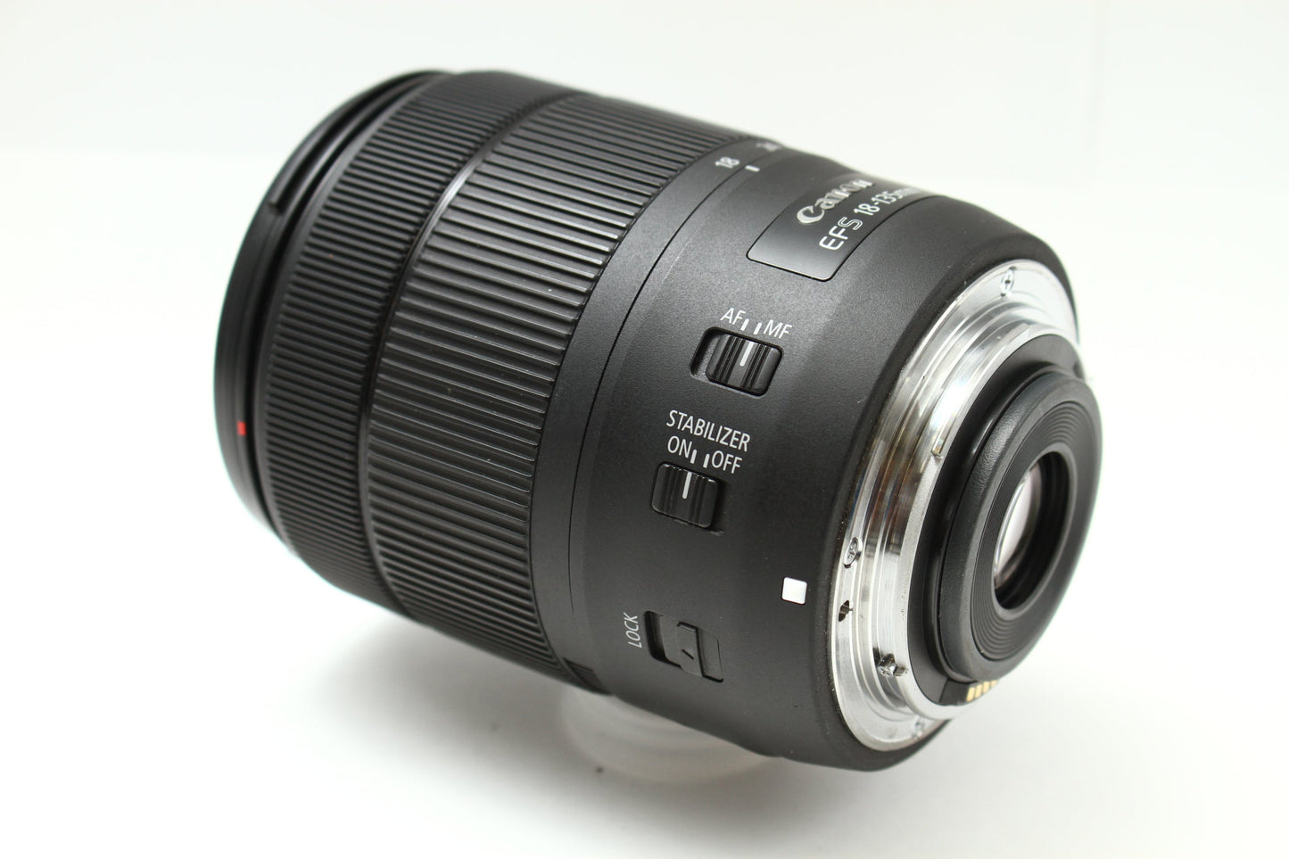 EF-S 18-135/3.5-5.6 IS USM
