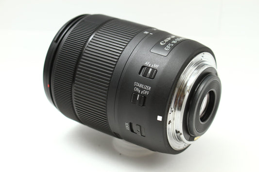 EF-S 18-135/3.5-5.6 IS USM