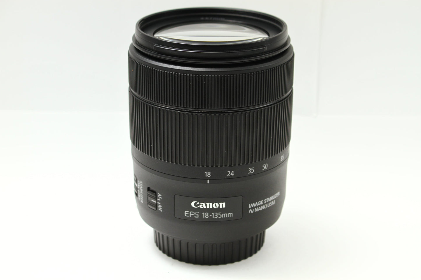 EF-S 18-135/3.5-5.6 IS USM