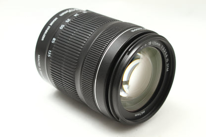 EF-S 18-135/3.5-5.6 IS STM