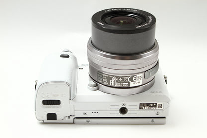 α6000 ILCE-6000 ホワイト + PZ 16-50 レンズキット