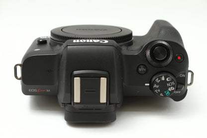 EOS Kiss M  ブラック