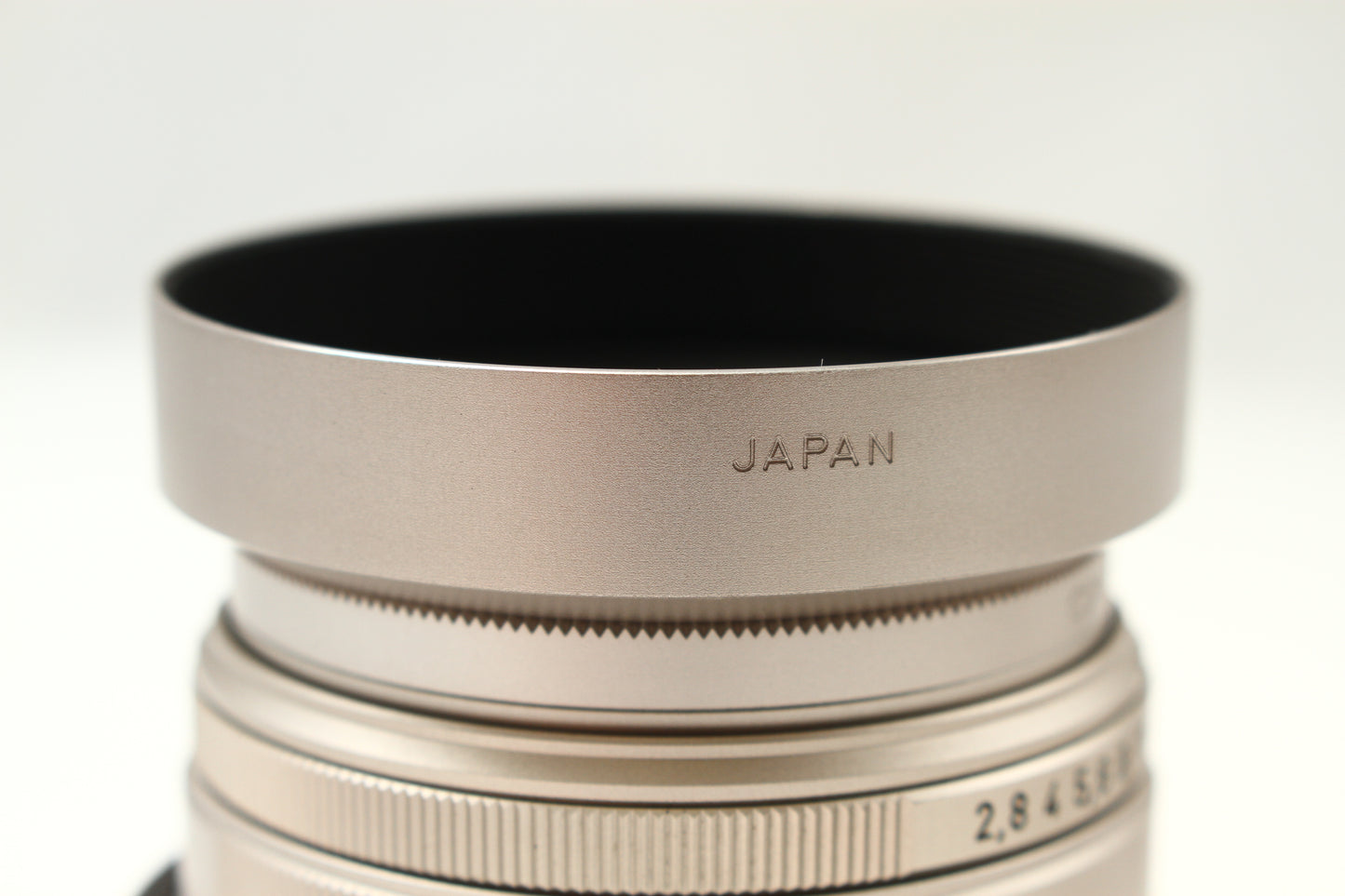 Biogon ビオゴン T* 28/2.8 (G用)