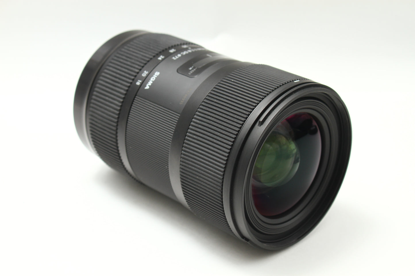 A 18-35/1.8 DC HSM (013:Canon EF)