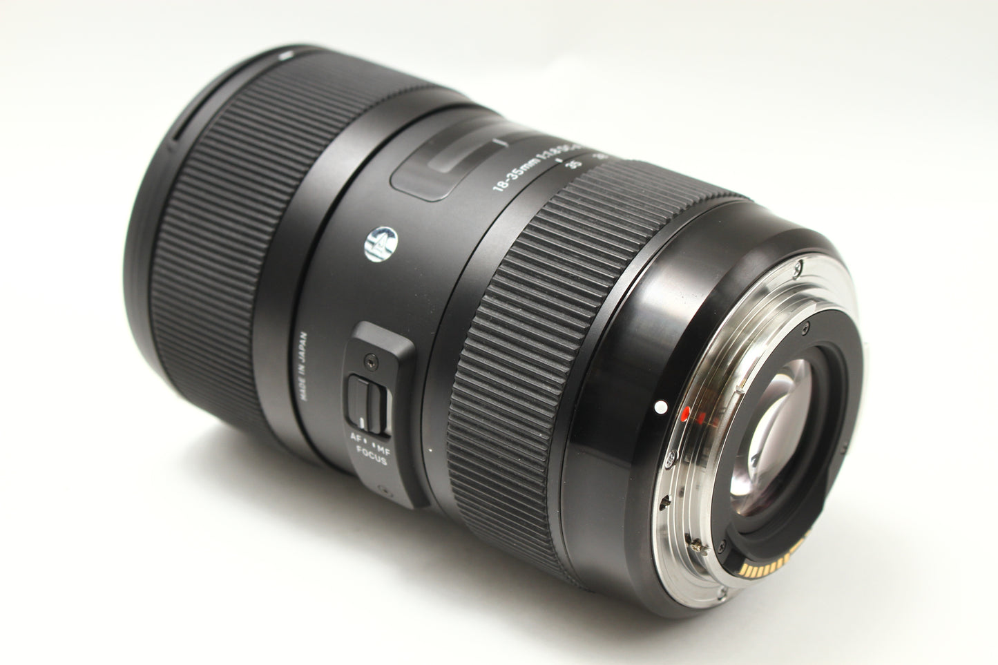 A 18-35/1.8 DC HSM (013:Canon EF)