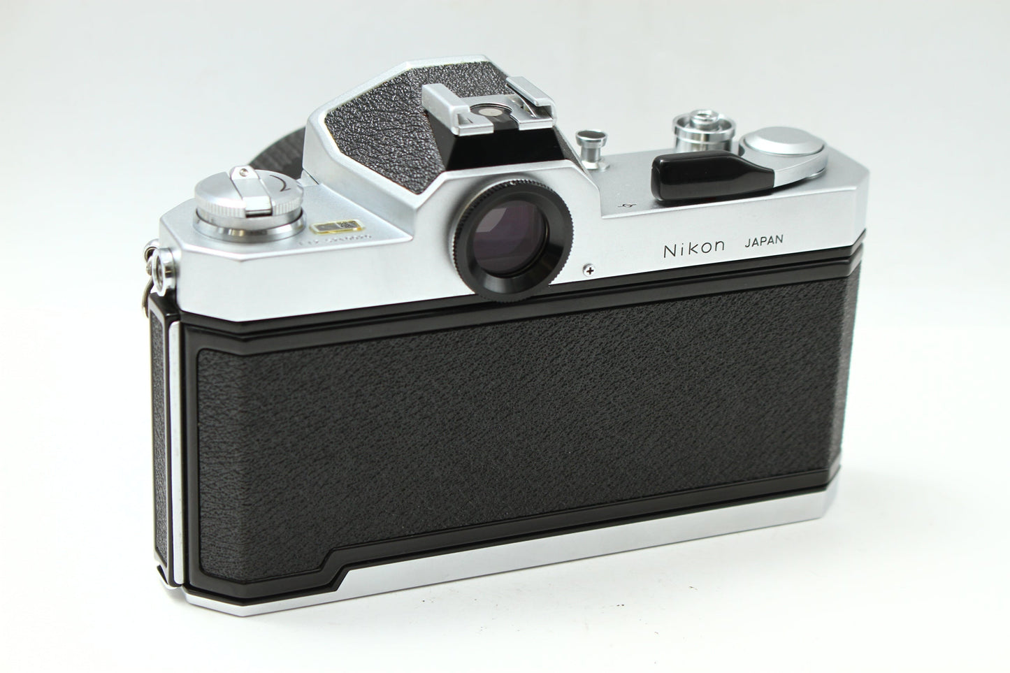 Nikomat FT2 シルバー + NEW 50/1.4