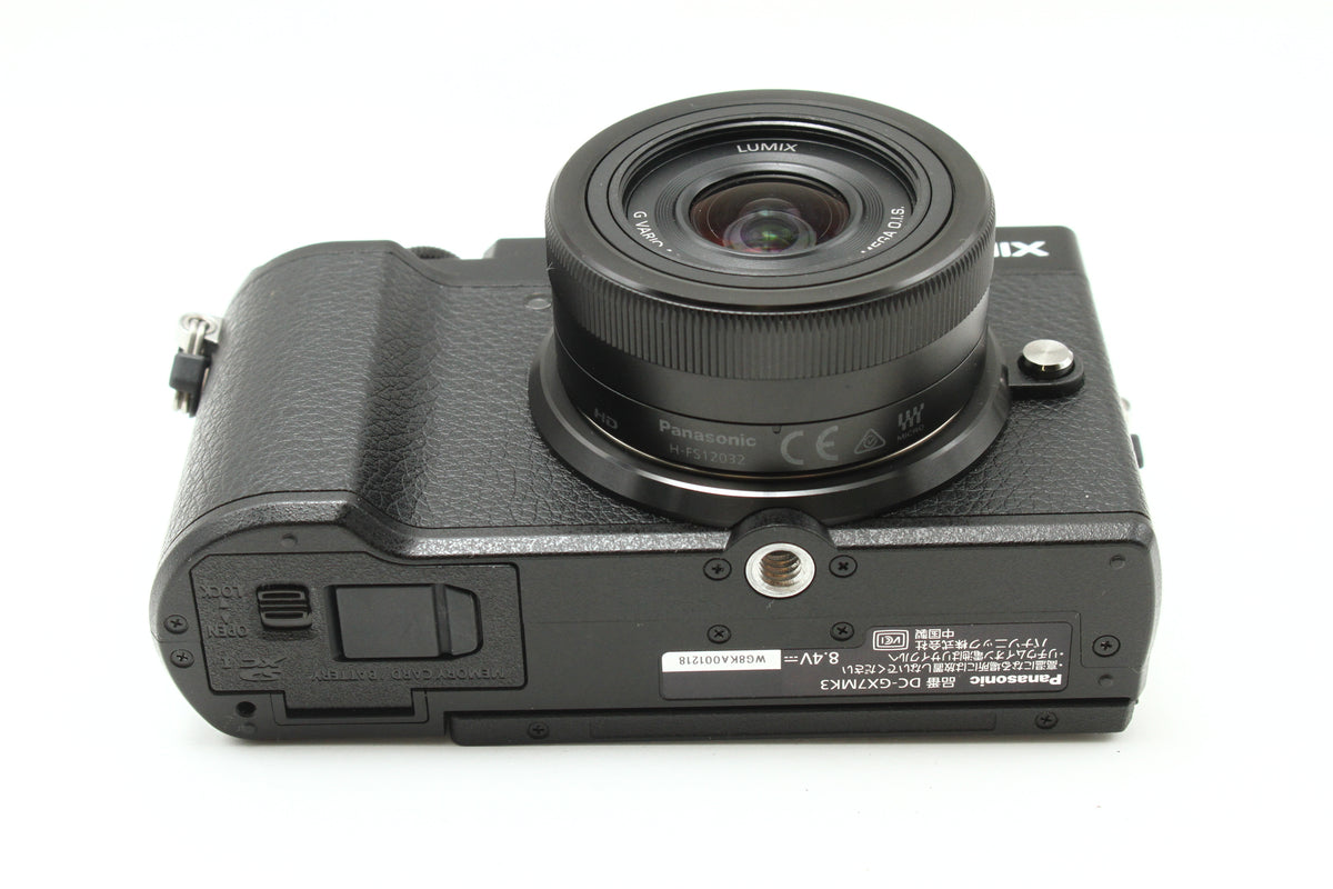 LUMIX DC-GX7 Mark III ブラック + 12-32 レンズキット