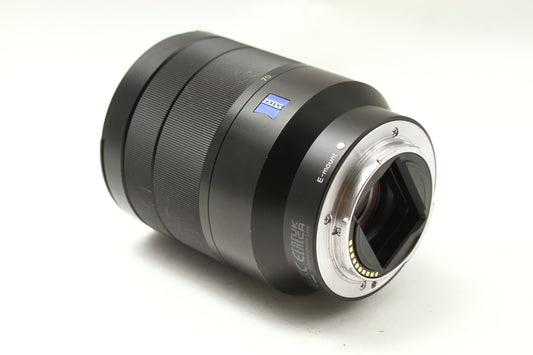 Vario-Tessar T* FE 24-70/4 ZA OSS