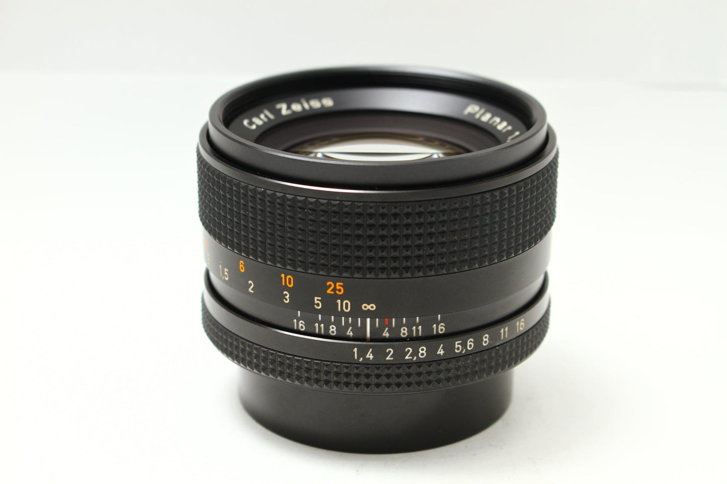 Planar プラナー T* 50/1.4 AEJ