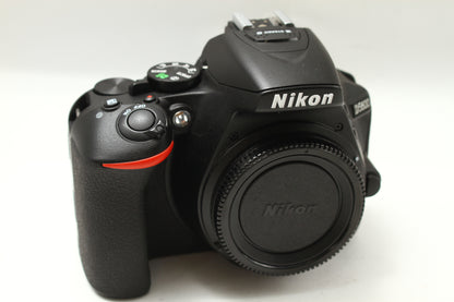 D5600