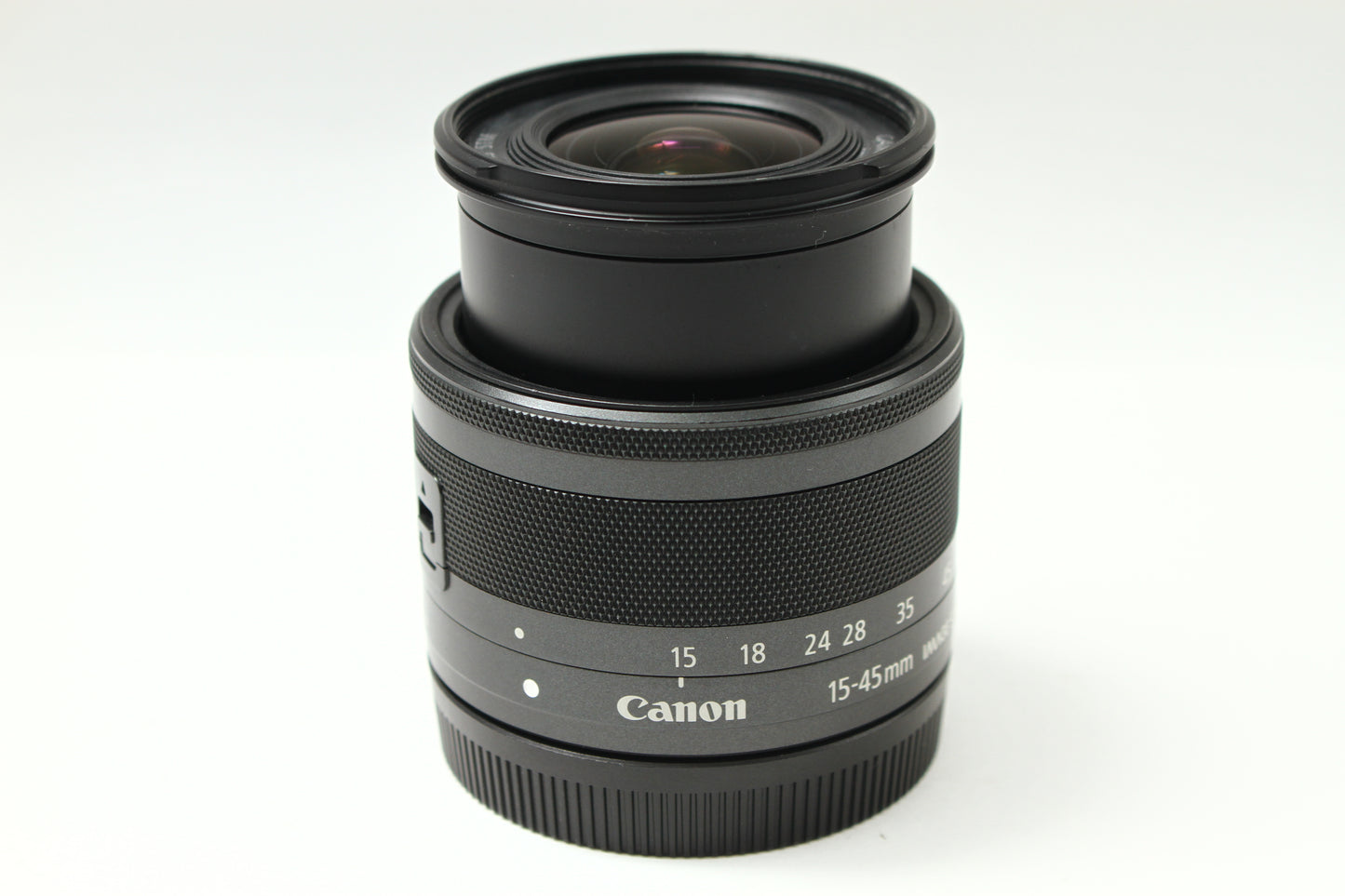 EF-M 15-45/3.5-6.3 IS STM グラファイト