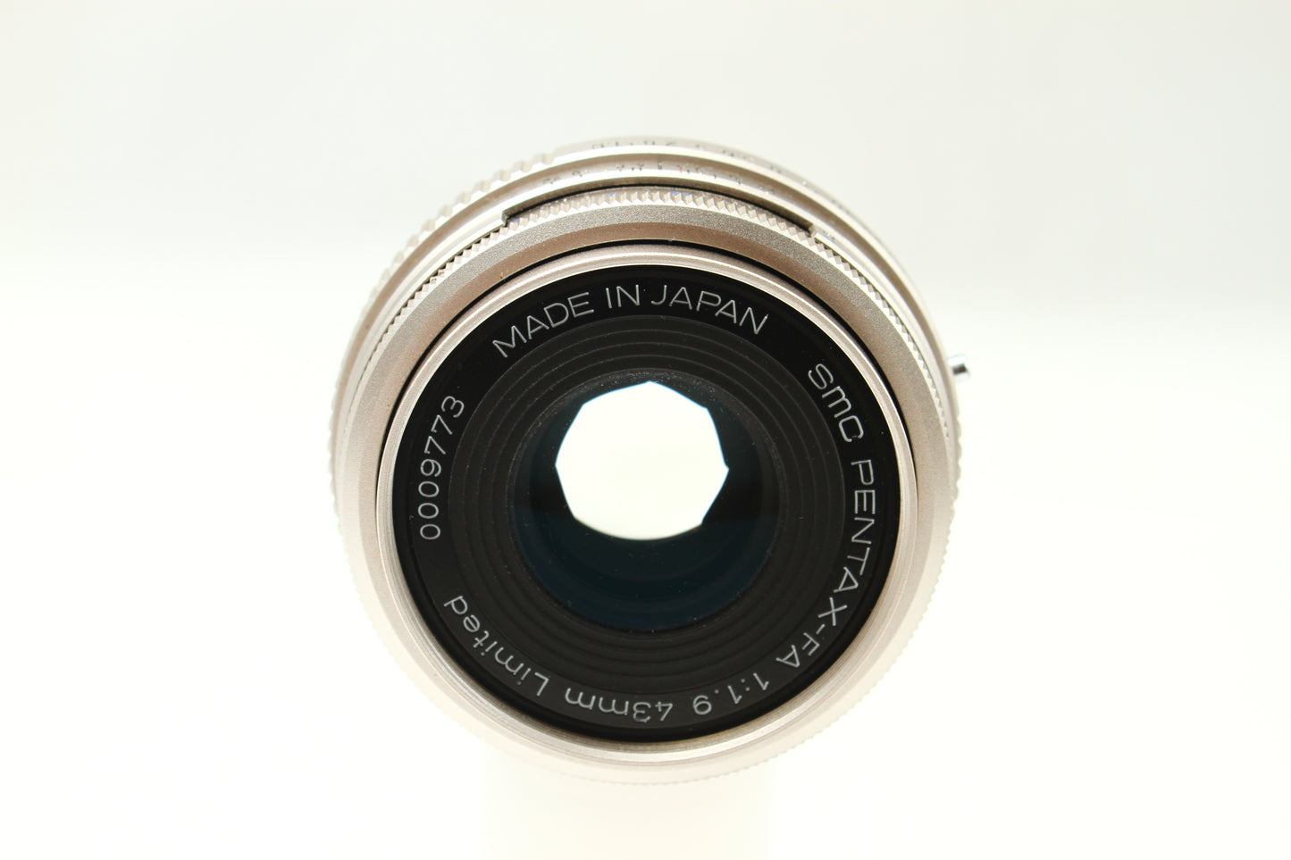 FA 43/1.9 Limited シルバー