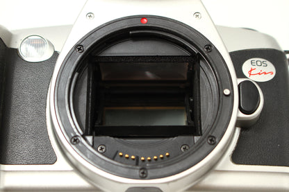 EOS Kiss シルバー