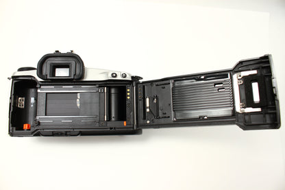 EOS Kiss シルバー