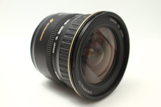 EF 20-35/3.5-4.5 USM