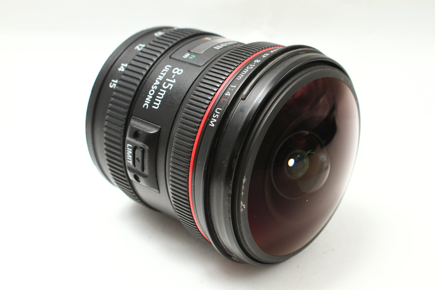EF 8-15/4 L FISHEYE USM