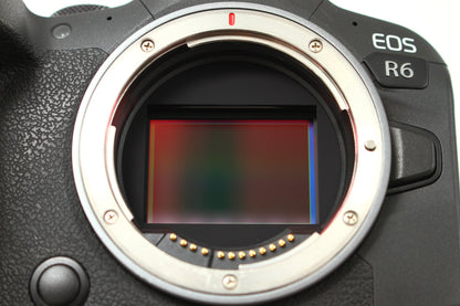EOS R6