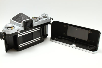 F アイレベル シルバー 652万台