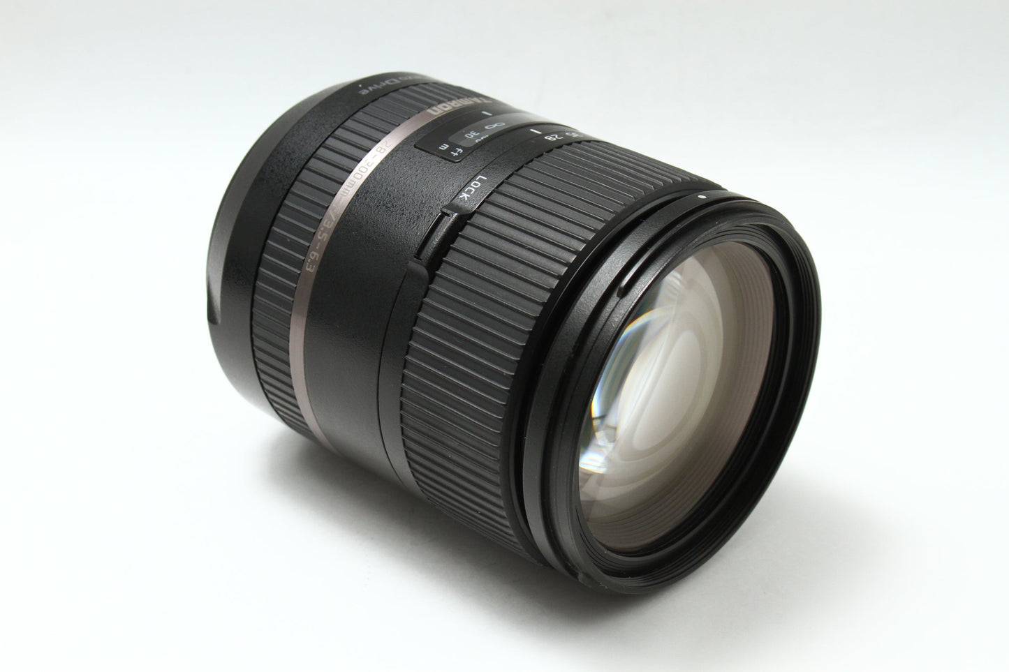 28-300/3.5-6.3 Di VC PZD (A010・Nikon F)