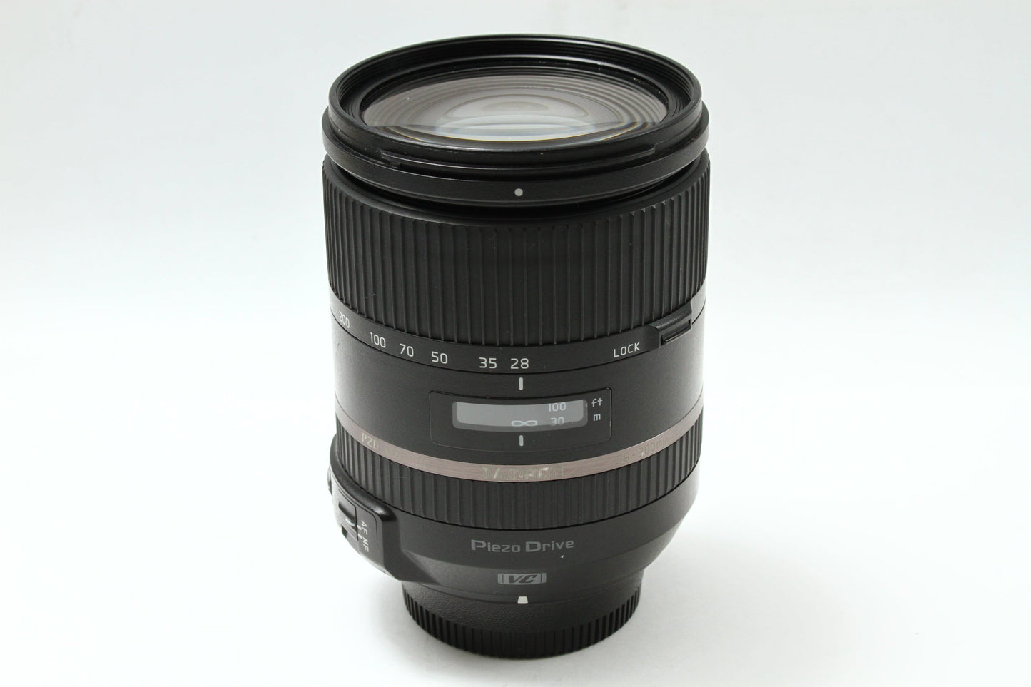 28-300/3.5-6.3 Di VC PZD (A010・Nikon F)