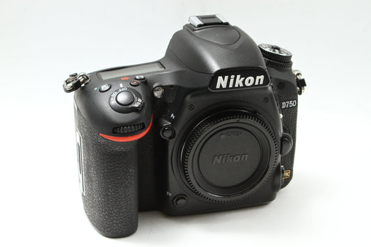 D750