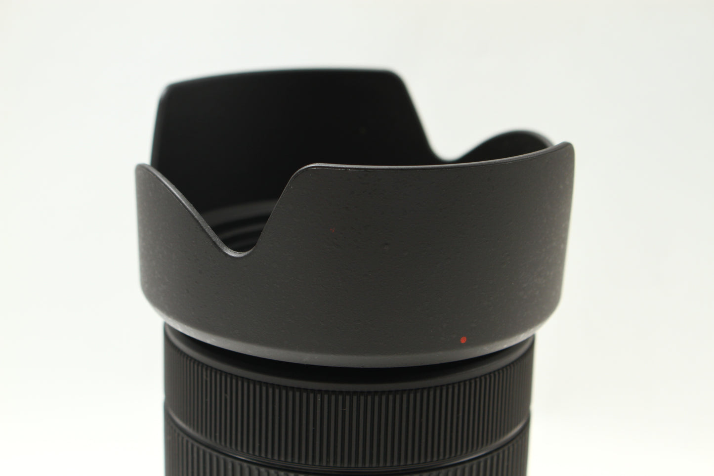 EF-S 18-135/3.5-5.6 IS USM