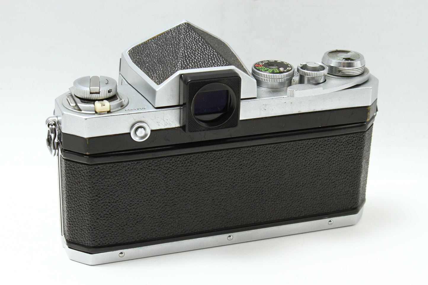 F アイレベル シルバー 658万台