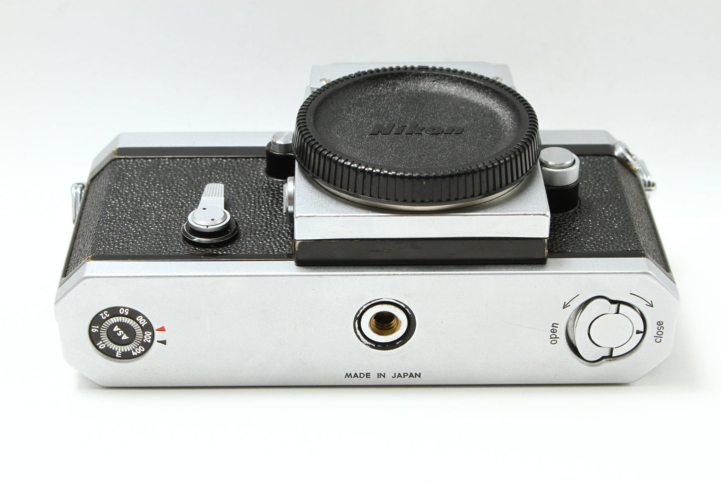 F アイレベル シルバー 658万台