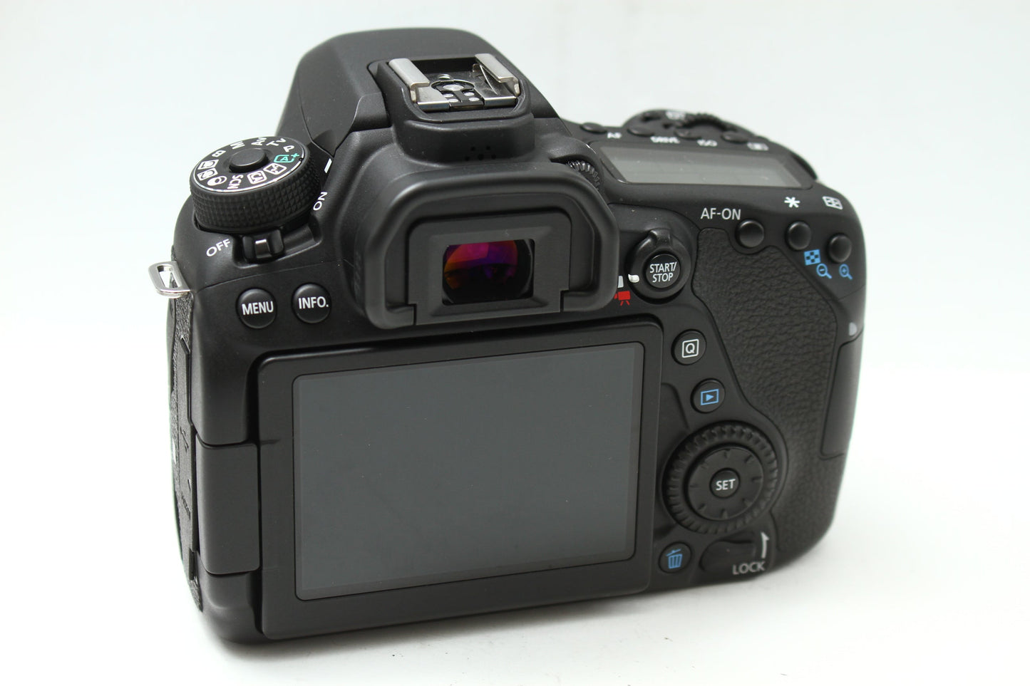 EOS 80D