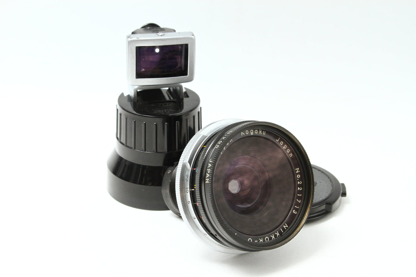 NIKKOR-O 2.1cm/4 ファインダー付き (Nikon F)